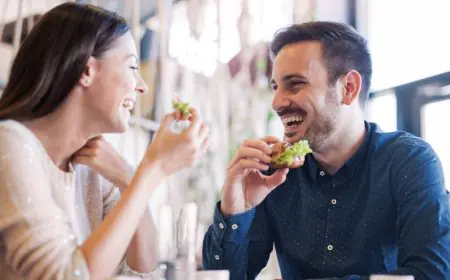 5 Cafes Serving Delectable Sandwiches this Season