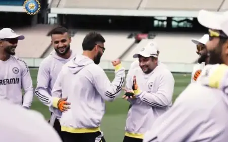 Watch: $300 At Stake As Sarfaraz Captains Kohli Ahead Of Boxing Day Test