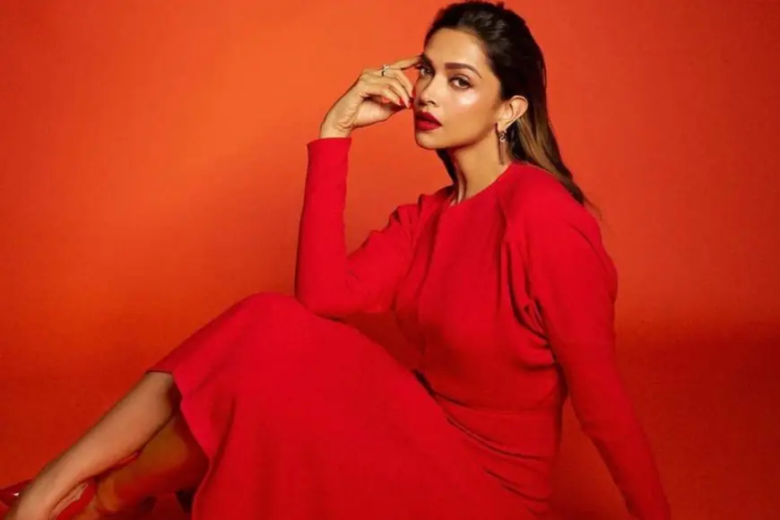 Deepika Padukone To Shilpa Shetty, 7 Bollywood Divas Who Prove Red Is The Ultimate Christmas Colour