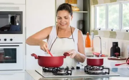 10 Essential Cooking And Kitchen Hacks