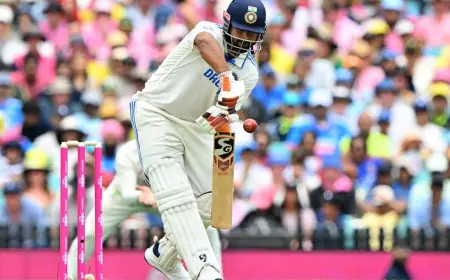 5th Test LIVE: 4, 4, 4 - Pant Charges Against Australia, Lead Crosses 100