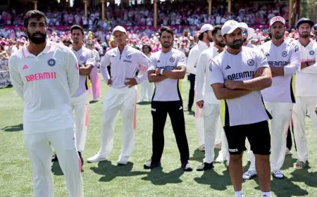 After Gavaskar's Brutal 'Not Ideal' Verdict, ICC Rates Sydney Pitch As...