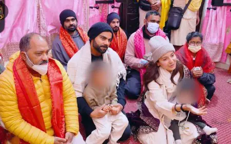 "Kuch Sawaal They Mann Mein": Anushka, Virat Visit Premanand Maharaj