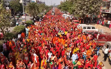 Grand Kalash Yatra organised ahead of historic Shiv Mahapuran Katha in Surat