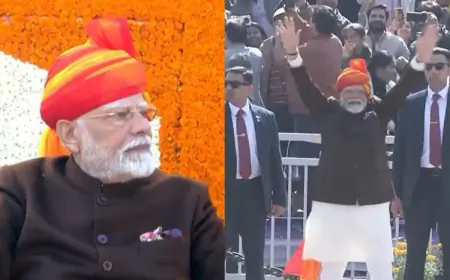 PM Narendra Modi Dons A Red And Yellow Bandhni Pagdi For Republic Day 2025