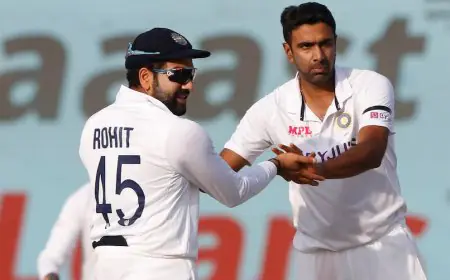 R Ashwin's 2-Word Reply As Fan Credits Rohit For His Padma Shri Award