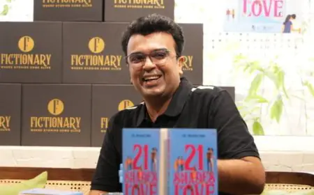 Sharing Shades of Love in Mumbai with the best selling author, Dr. Sheetal Nair