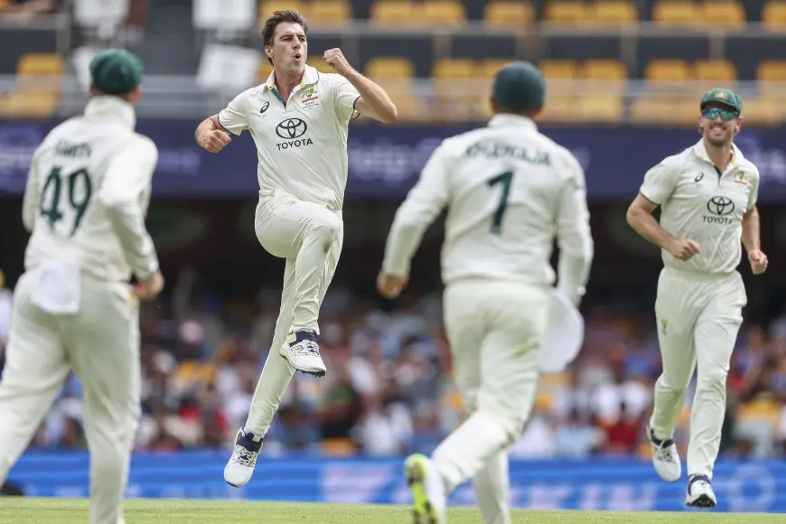 Pat Cummins Enters 500 International Wickets Club