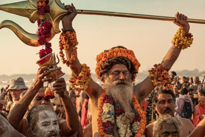 Maha Kumbh 2005: What Is The Main Difference Between Naga Sadhus And Aghoris?