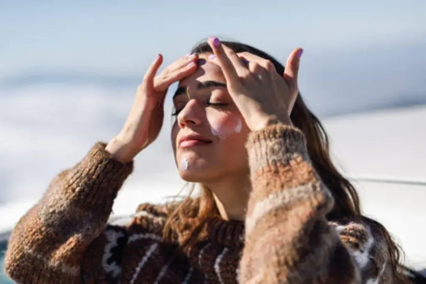 5 Must-Have Moisturizers to Combat Winter Skin Stress