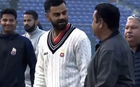 Kohli Shares Wholesome Moment With Childhood Coach During DDCA Felicitation