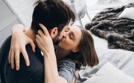 Happy Kiss Day 2025: History, Significance, Quotes, And Health Benefits of Kissing Explained