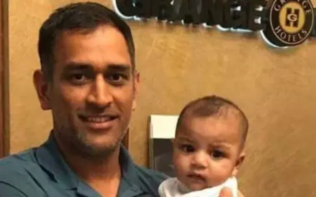 "Had Long Chat": Ex-Pak Captain's Inside Story Of Son's Picture With Dhoni