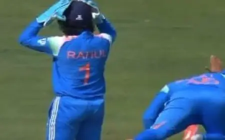 "Rohit Giving Gaalis To...": Gavaskar Decodes Star's 'Hat-Trick Mistake'