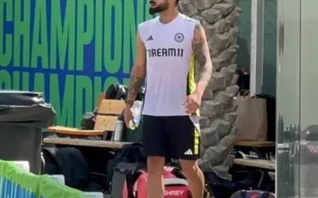 Big Blow For India? Virat's 'Ice Pack' Pic Ahead Of Pak Clash Worries Fans