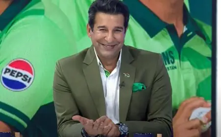 "Should Open The Batting": Gavaskar, Akram Mock England Star After CT Exit