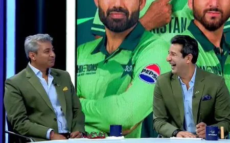 Waqar Younis Offers PCB Chairman's Role To Ex-India Star, Gets Epic Response