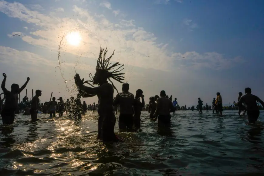 Basant Panchami Amrit Snan: Know The Right Muhurat And Schedule of All Akharas At Maha Kumbh