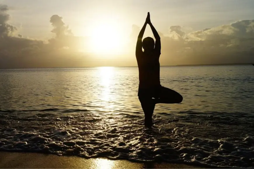 YogMantra | Check The Yoga Practices Suitable For Most Cancer Patients