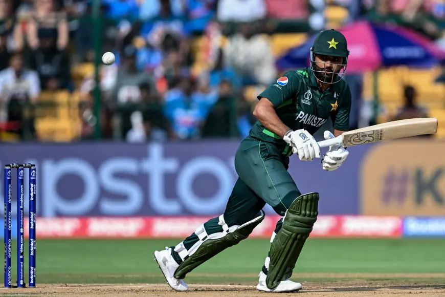 ODI Tri Series Live: Pakistan Lag Behind In Chase Of 331 vs New Zealand