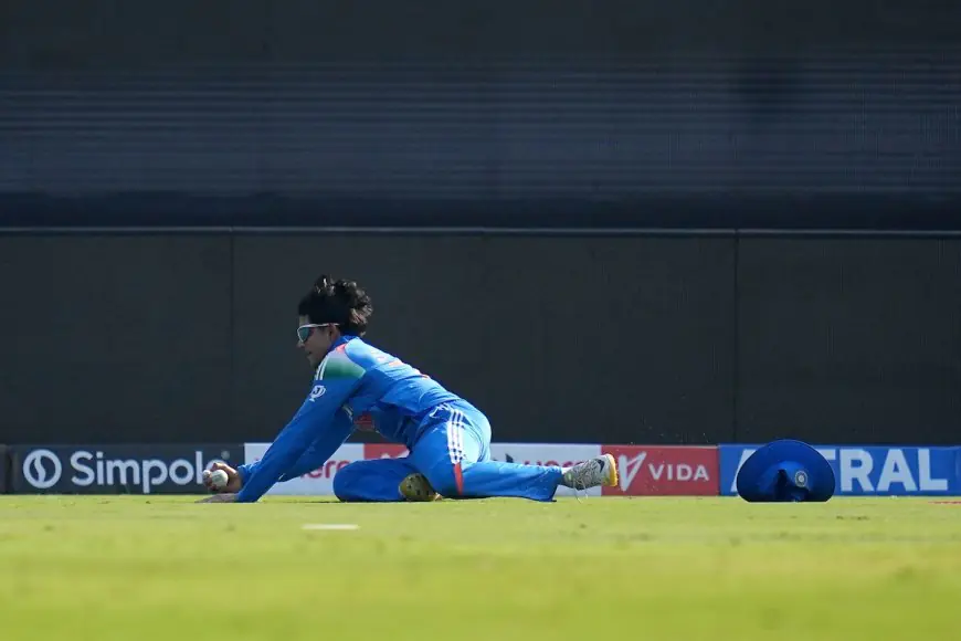 "Watch This, Haters": Gill's Stunning Diving Catch Sends Internet On Fire