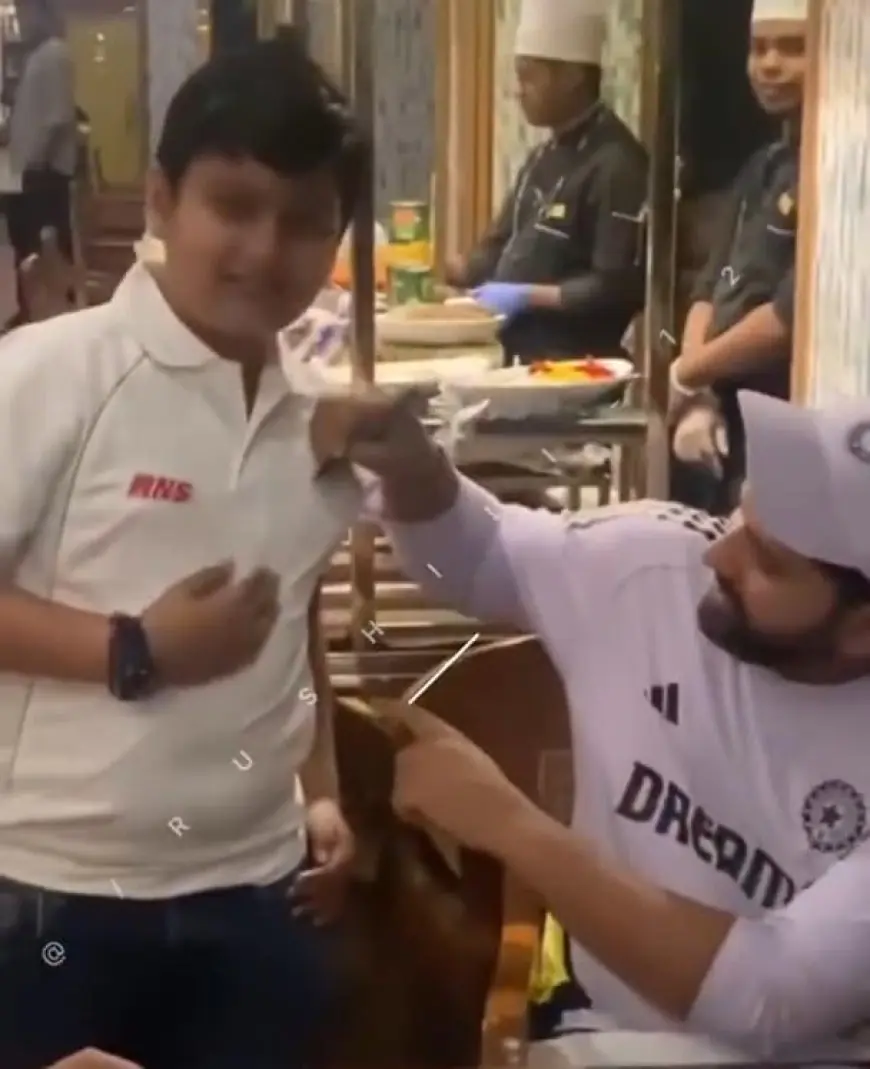 "Fast Bowling?" Boy Turns Up At Rohit, Pant's Table For Autograph. Then...