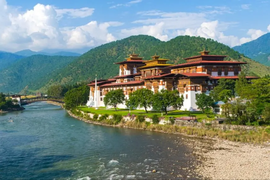 Which Is The Best Season To Visit Bhutan? Check Full Guide