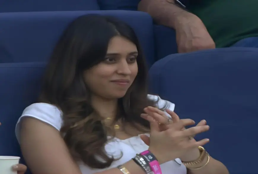 Rohit Slams Naseem For Massive Six. Wife Ritika's Reaction Goes Viral