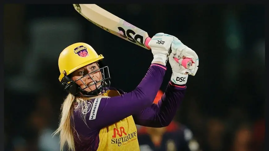 Ecclestone Shines As UP Warriorz Beat RCB In WPL's First-Ever Super Over