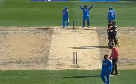 "Stumps Pe Kyu Nahi Aata?" Rohit Blasts Kuldeep For Missed Run Out Chance