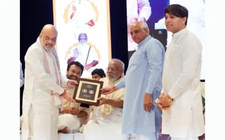 Grand Ceremony Honors Surishwarji Maharaj’s 150th Birth Anniversary: Amit Shah and Pavan Sindhi Pay Tribute