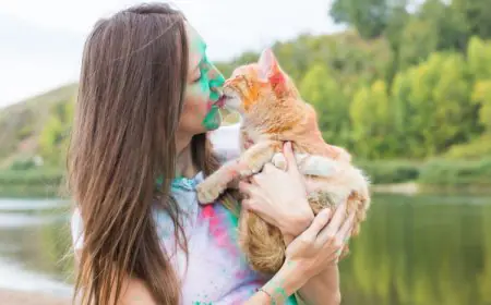 Holi 2025: Do's and Don'ts for a Pet-Safe Holi