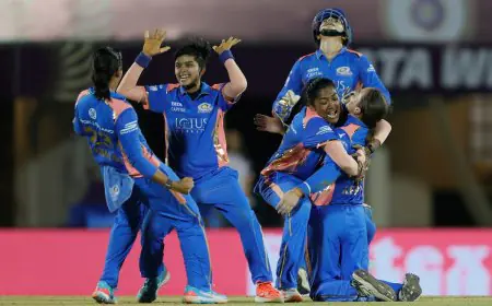 WPL Final Live: Amelia Kerr Scripts History, MI Put 6-Down DC Under Pressure