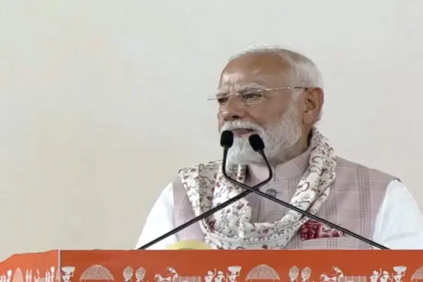 International Women's Day 2025: PM Modi Addresses 1.1 Lakh Women At Gujarat Event, Says Blessings From Mothers Made Him Richest Man