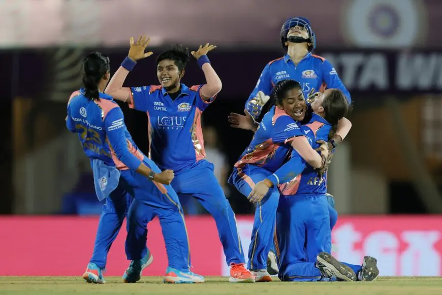WPL Final Live: Amelia Kerr Scripts History, MI Put 6-Down DC Under Pressure