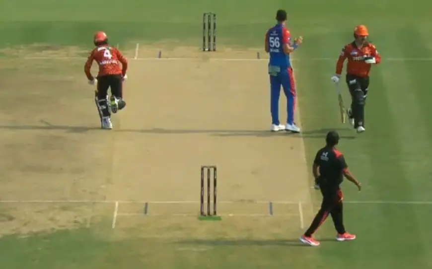 Watch: SRH Batter Run Out After Terrible Mix-Up With Head. Reaction Viral
