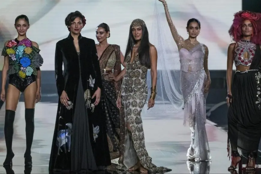 Lakmē Fashion Week x FDCI: 32 Designers, 60 Models Pay Ode To The 25-Year Legacy Through Iconic Looks