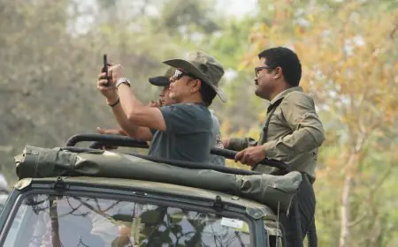 Sachin Tendulkar Enjoys Jeep Safari At Kaziranga National Park