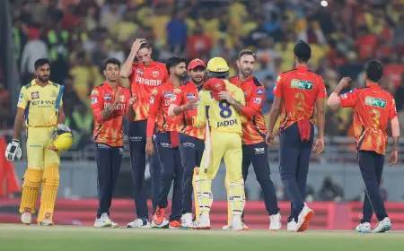 IPL 2025: Irfan Pathan Mocks CSK, PBKS Stars With Epic 'Legends League' Dig