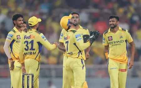 Dhoni To Announce Retirement? Kaif Asks Tough Questions, Tears Into CSK