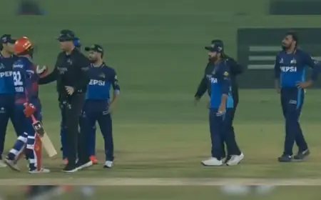 New Zealand Batter Accuses Pakistan Spinner Of 'Chucking' Mid-Over In PSL, Sparks Huge Row