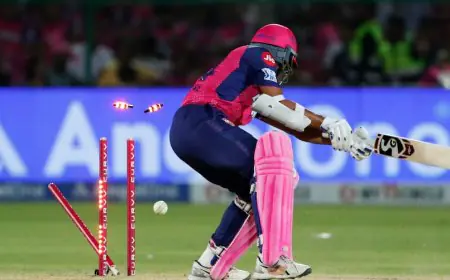 Ex-Pakistan Star Makes IPL 'Match Fixing' Claim After Rajasthan Royals Saga, Internet Calls Him "Clown"