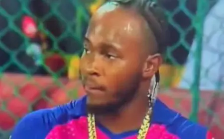 Jofra Archer Labelled 'Diva' Over Hilarious Act During RCB vs Rajasthan Royals IPL 2025 Match. Video Viral