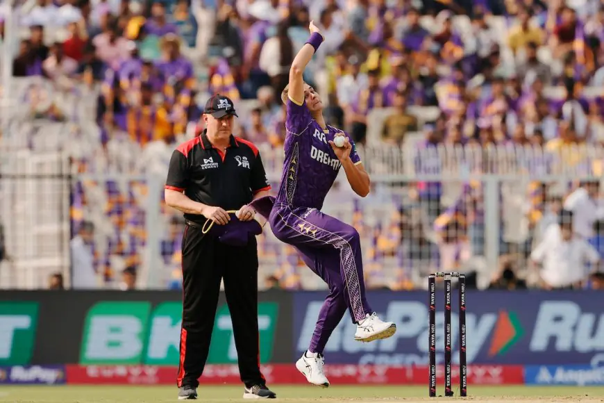 KKR Pacer Leaks 46 Runs In 3 Overs, Gets Roasted Brutally: "Brainless..."