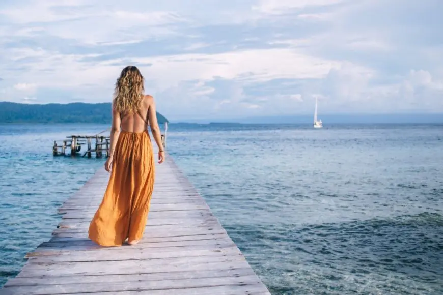 Must-Have Travel Essentials You Should Never Leave Home Without