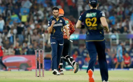 Ex-India Star Lauds GT Coach Ashish Nehra For Backing Pacer Prasidh Krishna