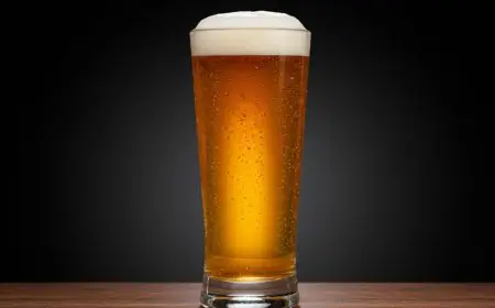 Here's How You Can Make The Perfect Shandy At Home This Summer