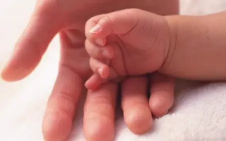 How to Choose Safe, Effective Products for Newborns