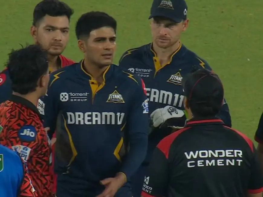 Shubman Gill Loses Cool, Engages In Heated Chat With Umpire. SRH Star Does This