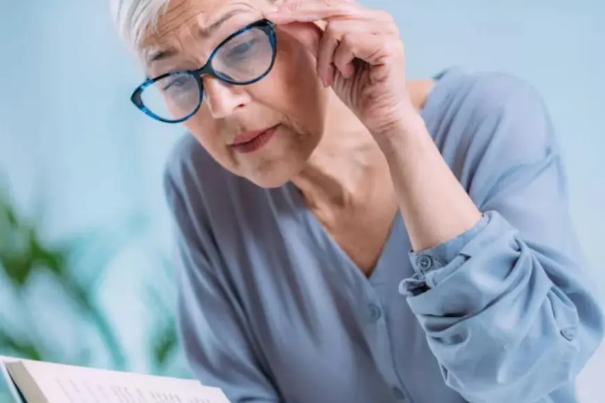 5 Eye Warning Signs in Elder Women That You Should Never Ignore